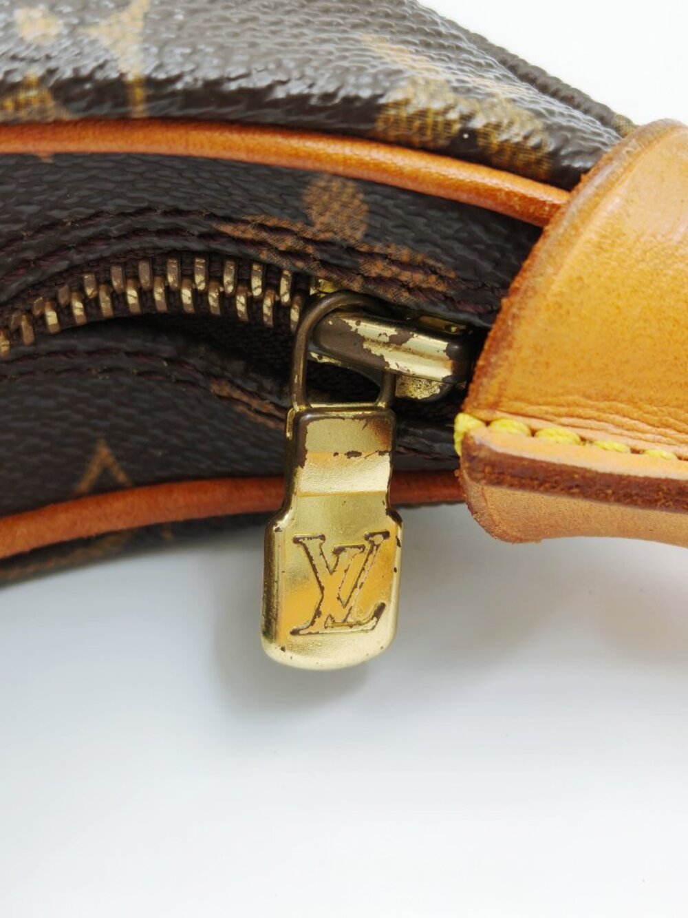 Louis Vuitton Monogram Boulogne 30 Shoulder Bag Brown Canvas Leather - Picture 13 of 16